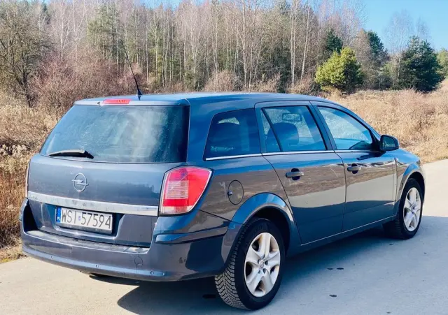 OPEL Astra 1.8 Edition 111 Jahre