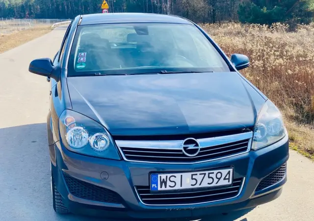 OPEL Astra 1.8 Edition 111 Jahre