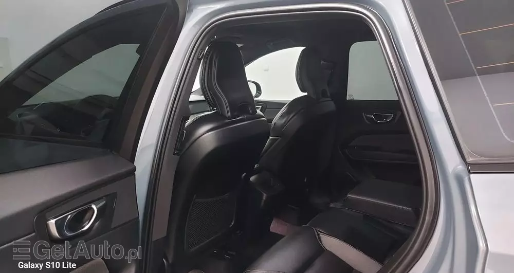 VOLVO XC 60 B4 D Geartronic RDesign