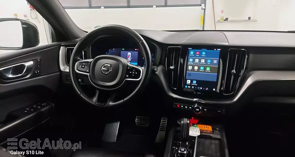 VOLVO XC 60 B4 D Geartronic RDesign