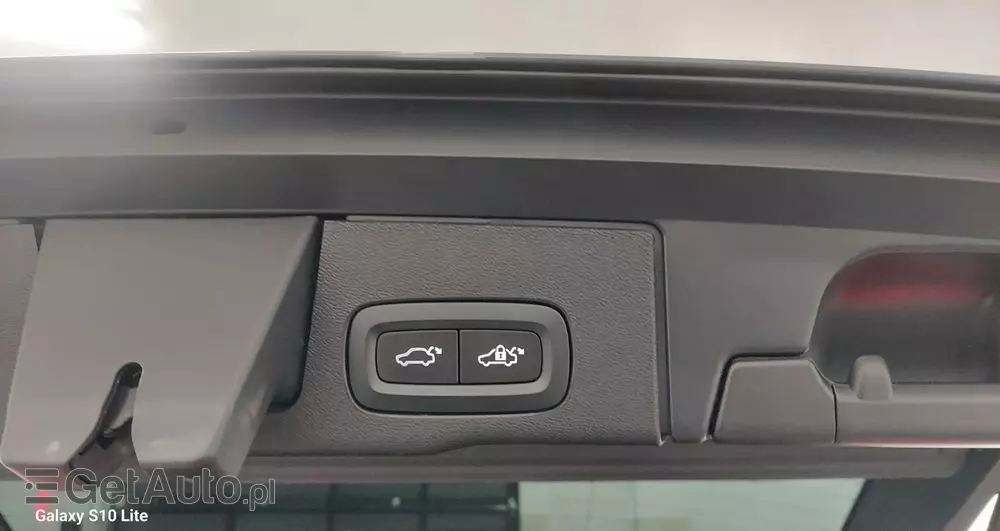 VOLVO XC 60 B4 D Geartronic RDesign