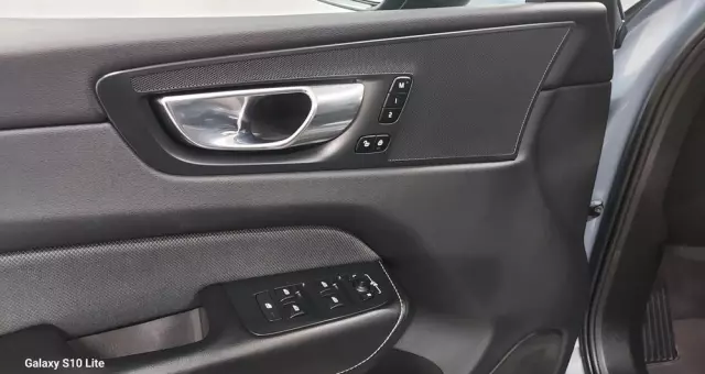 VOLVO XC 60 B4 D Geartronic RDesign