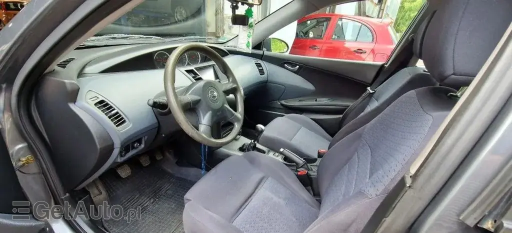 NISSAN Primera 
