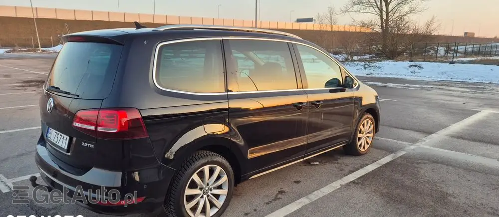 VOLKSWAGEN Sharan 2.0 TDI DSG (BlueMotion Technology) Highline