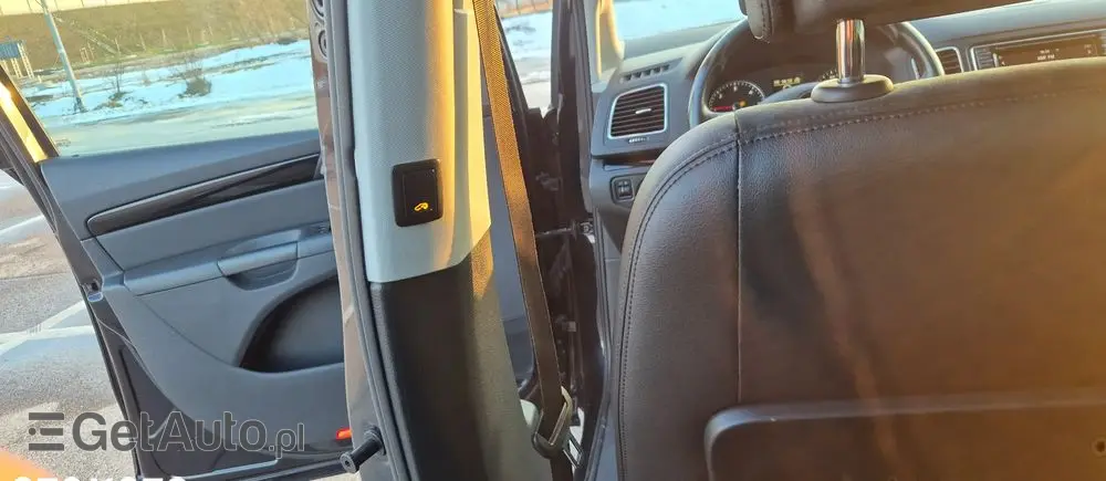 VOLKSWAGEN Sharan 2.0 TDI DSG (BlueMotion Technology) Highline