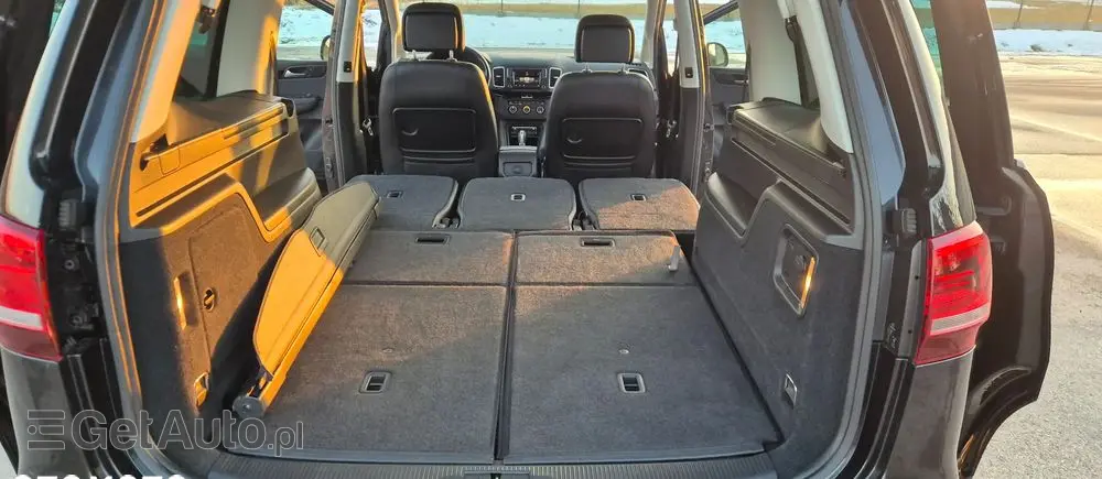 VOLKSWAGEN Sharan 2.0 TDI DSG (BlueMotion Technology) Highline