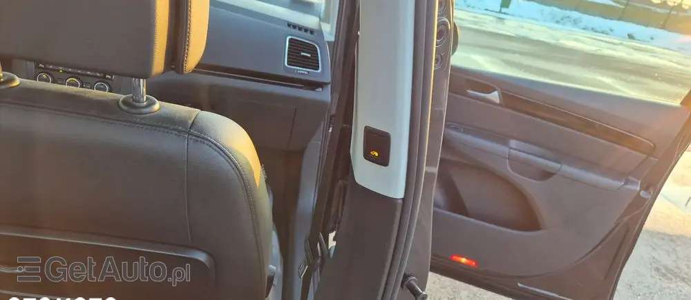 VOLKSWAGEN Sharan 2.0 TDI DSG (BlueMotion Technology) Highline