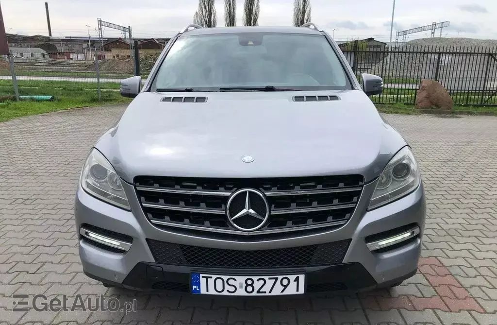 MERCEDES-BENZ ML 