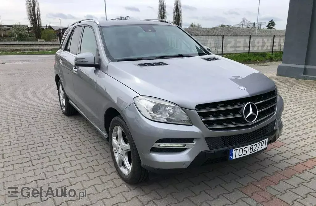 MERCEDES-BENZ ML 