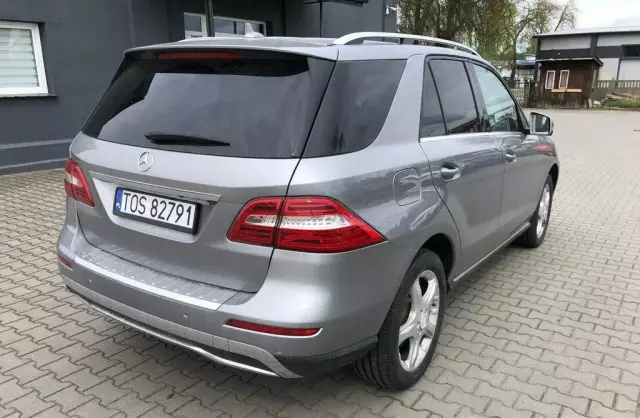MERCEDES-BENZ ML 