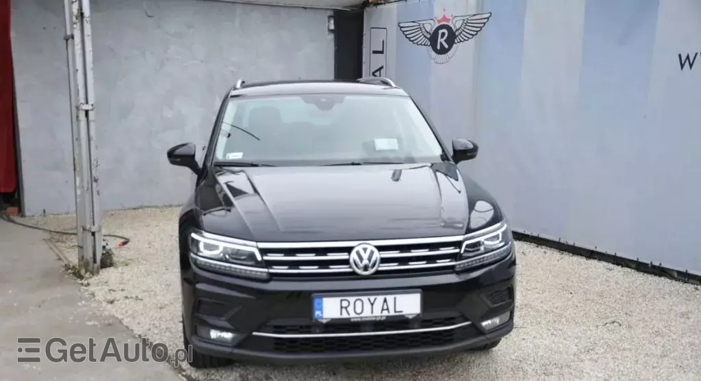 VOLKSWAGEN Tiguan 