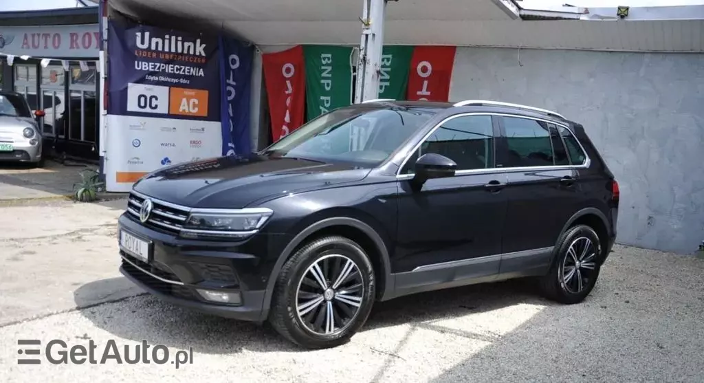 VOLKSWAGEN Tiguan 