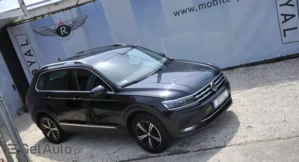 VOLKSWAGEN Tiguan 