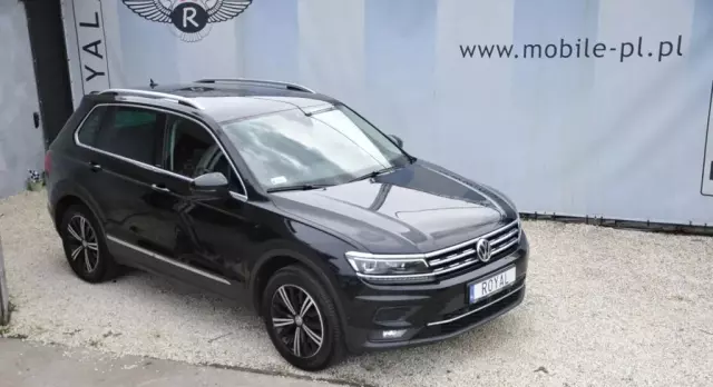 VOLKSWAGEN Tiguan 
