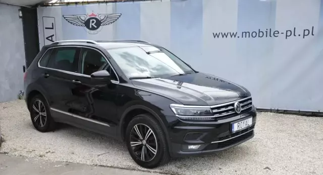 VOLKSWAGEN Tiguan 