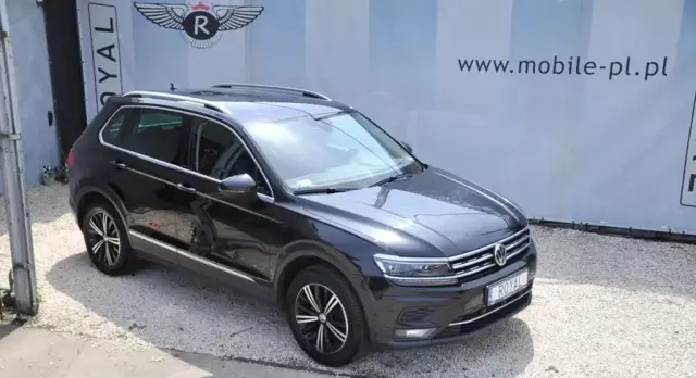 VOLKSWAGEN Tiguan 