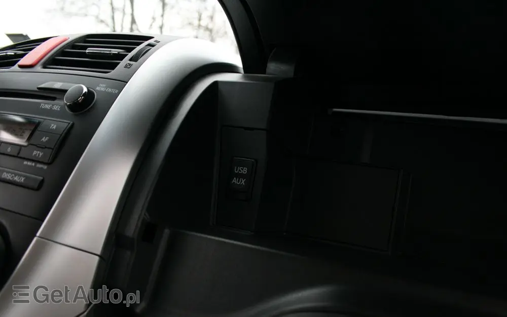 TOYOTA Auris 1.33 VVT-i