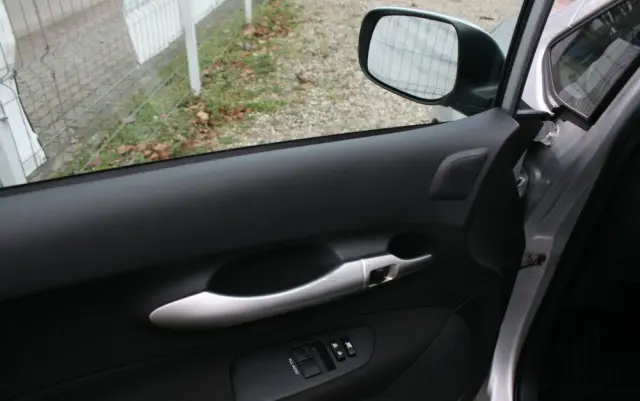 TOYOTA Auris 1.33 VVT-i