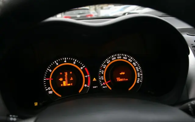 TOYOTA Auris 1.33 VVT-i