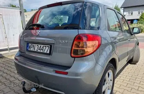 SUZUKI SX4 