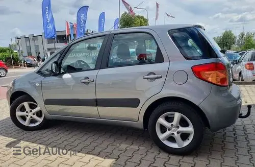 SUZUKI SX4 