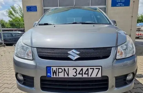 SUZUKI SX4 