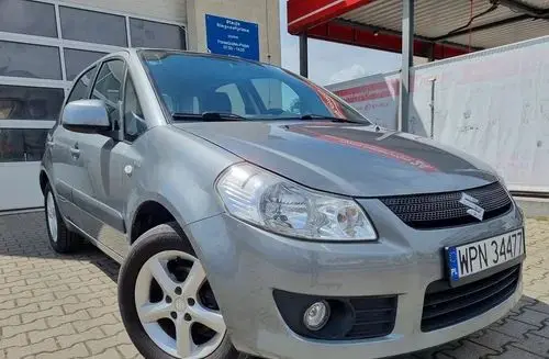 SUZUKI SX4 