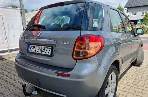 SUZUKI SX4 