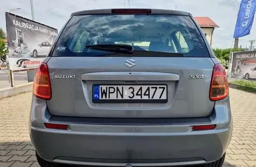 SUZUKI SX4 