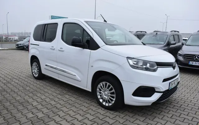 TOYOTA Proace City Verso 1.5 D-4D Business