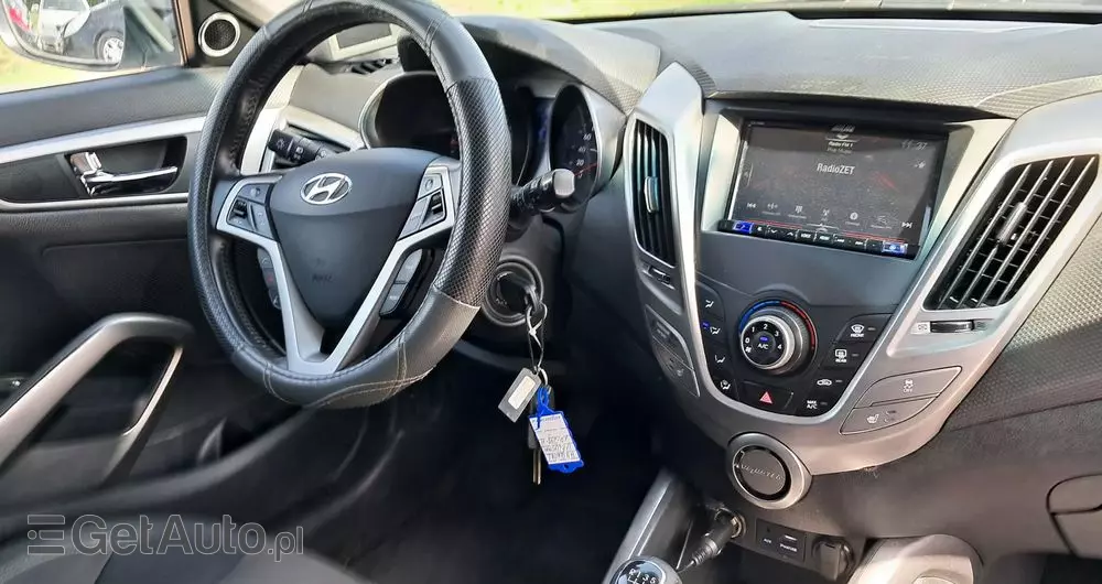 HYUNDAI Veloster 1.6 blue Style