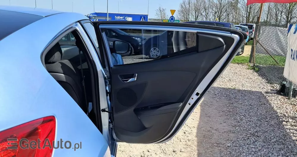 HYUNDAI Veloster 1.6 blue Style