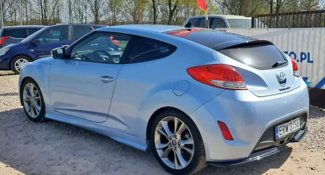 HYUNDAI Veloster 1.6 blue Style