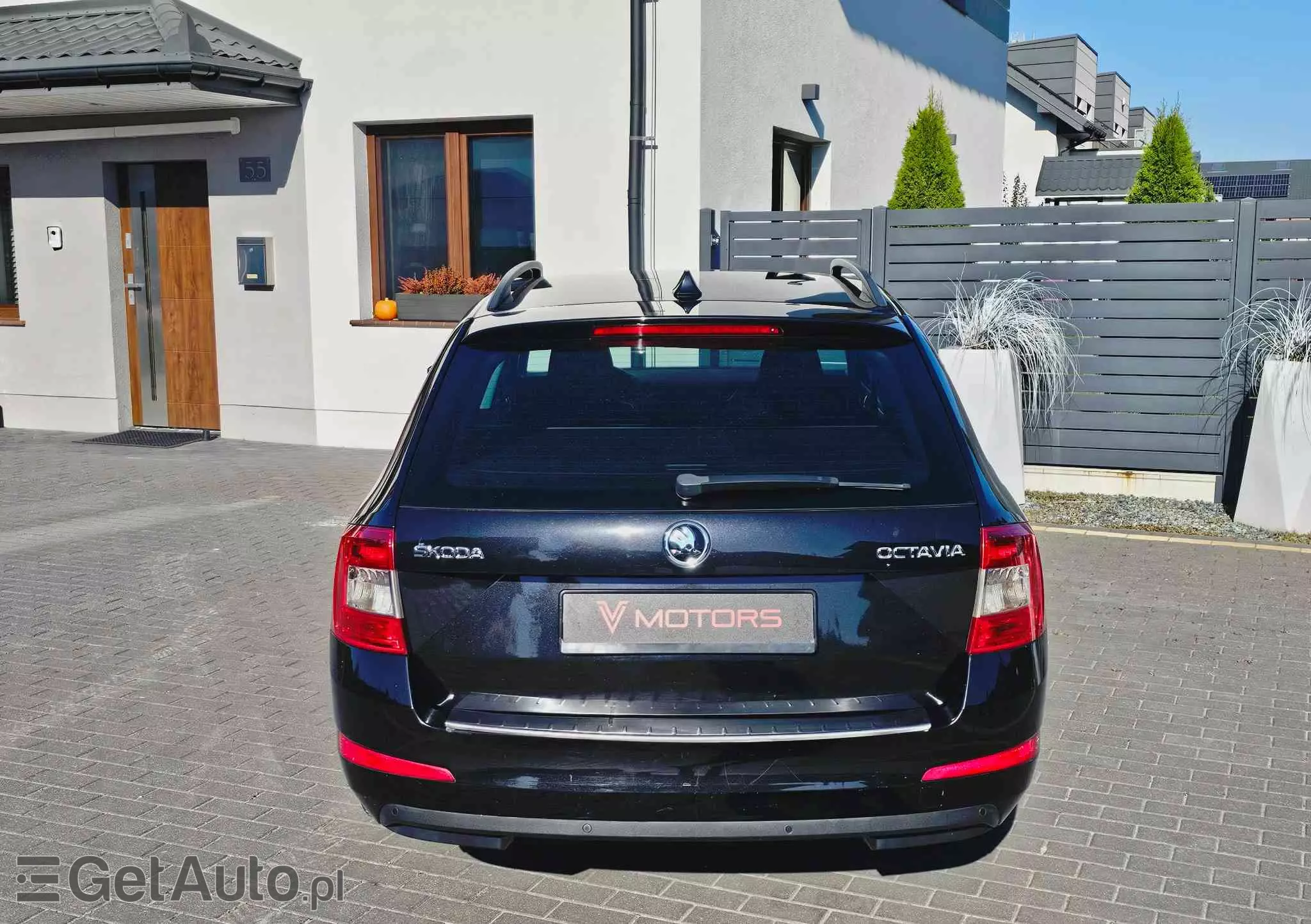 SKODA Octavia Combi 1.6 TDI (Green tec) DSG Joy