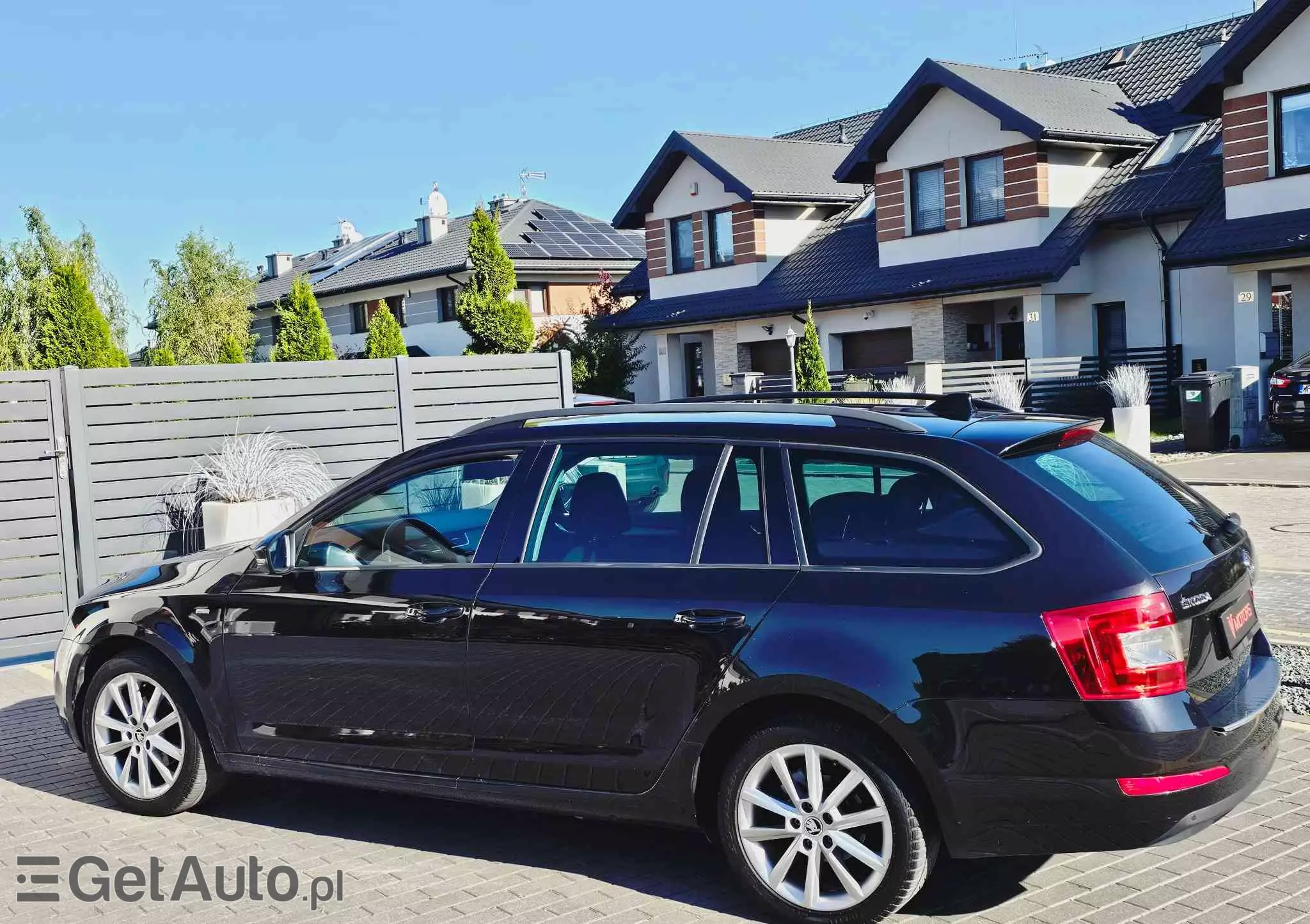 SKODA Octavia Combi 1.6 TDI (Green tec) DSG Joy