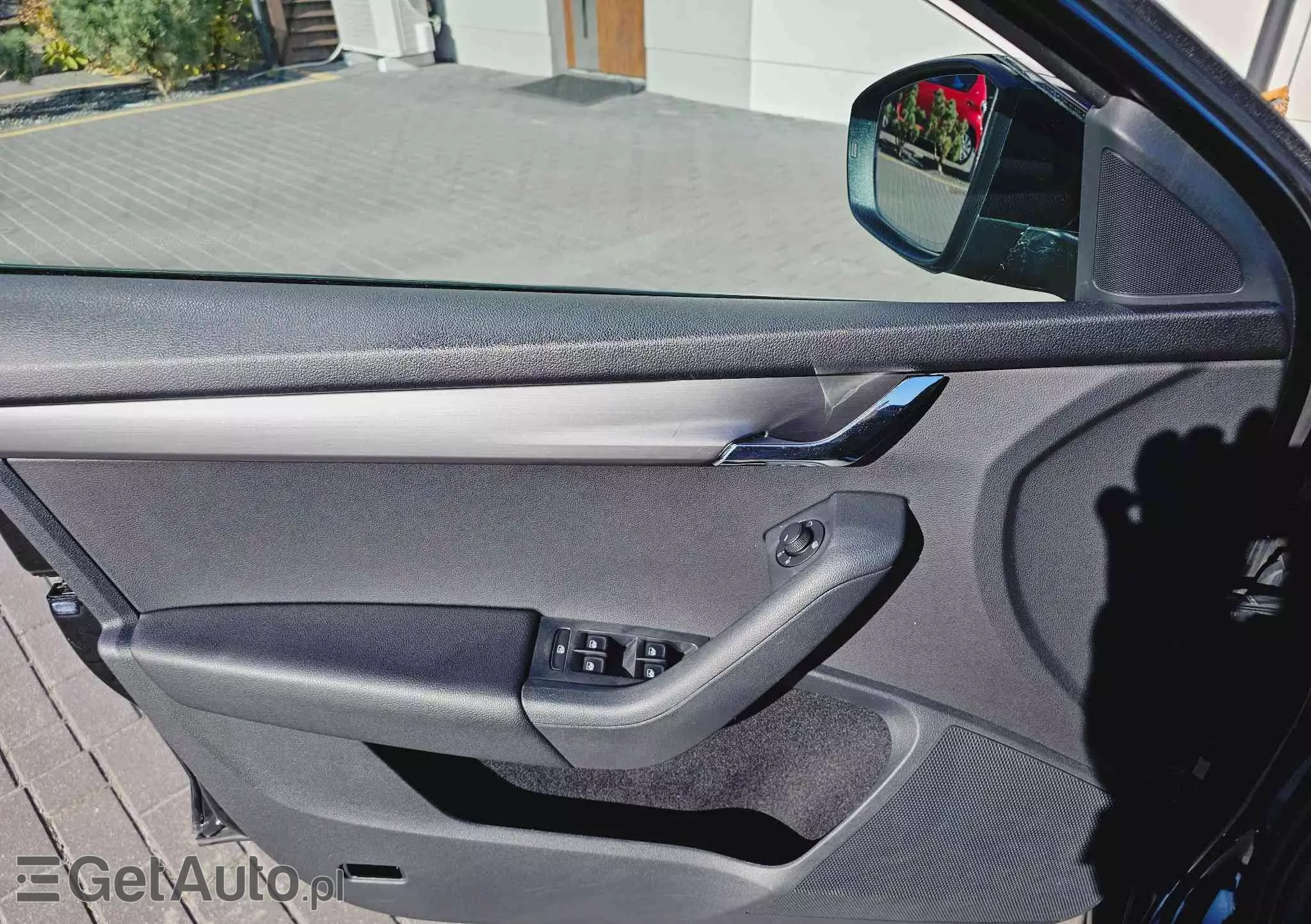 SKODA Octavia Combi 1.6 TDI (Green tec) DSG Joy