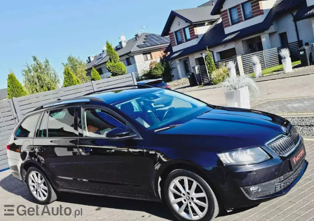 SKODA Octavia Combi 1.6 TDI (Green tec) DSG Joy
