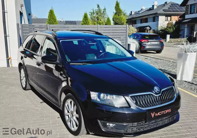 SKODA Octavia Combi 1.6 TDI (Green tec) DSG Joy
