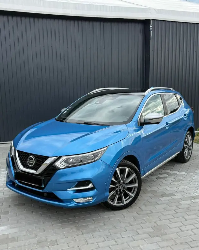 NISSAN Qashqai 1.3 DIG-T Tekna+ DCT