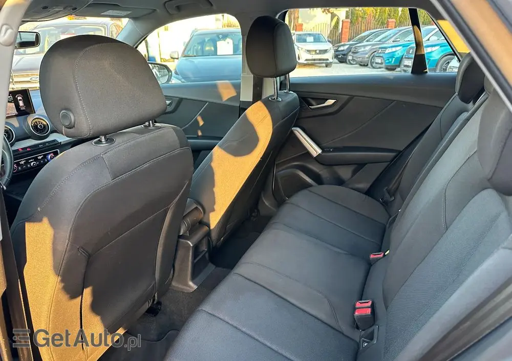 AUDI Q2 35 TFSI S tronic