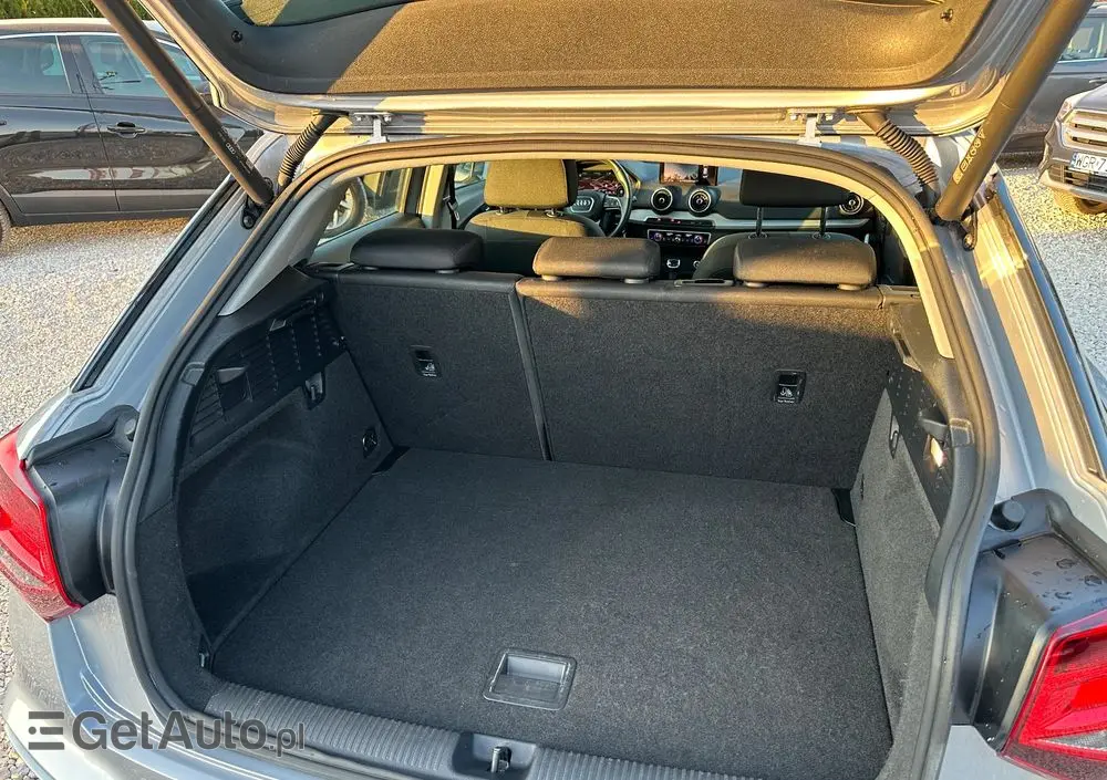 AUDI Q2 35 TFSI S tronic