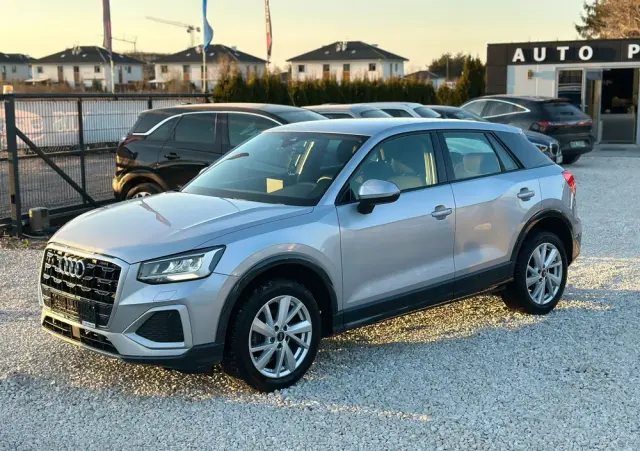AUDI Q2 35 TFSI S tronic