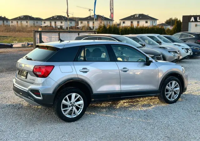 AUDI Q2 35 TFSI S tronic