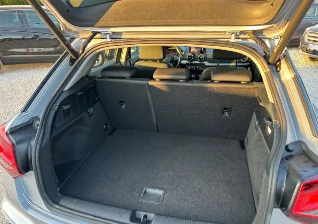 AUDI Q2 35 TFSI S tronic