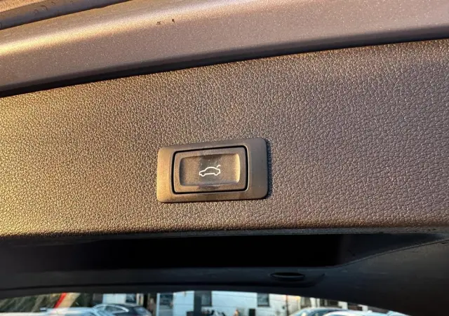 AUDI Q2 35 TFSI S tronic