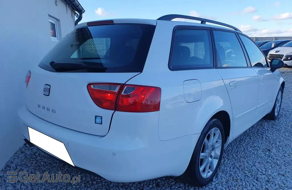 SEAT Exeo 
