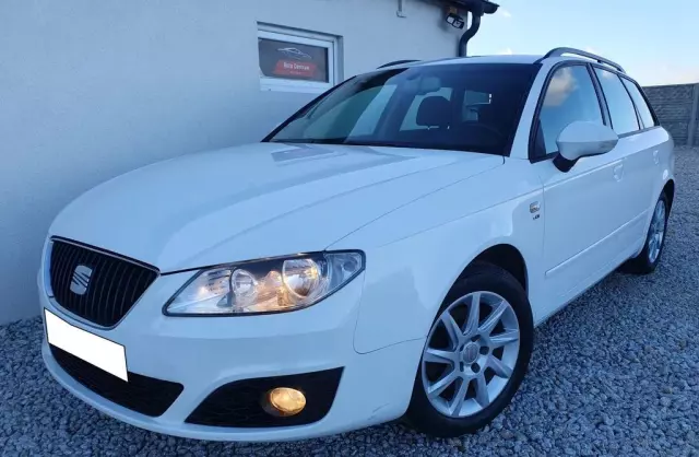 SEAT Exeo 