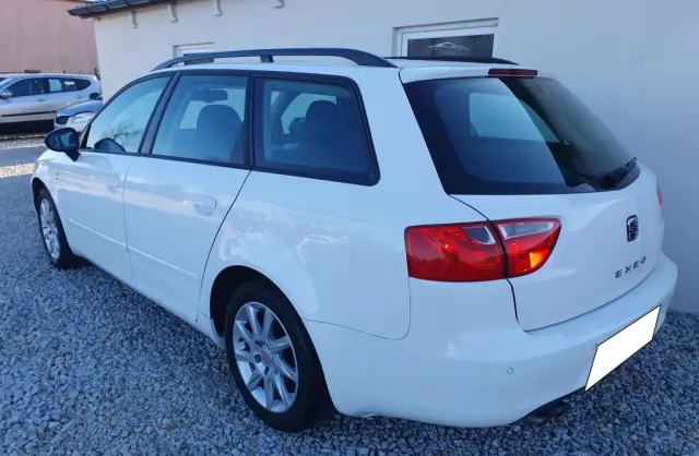 SEAT Exeo 