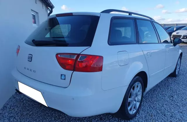 SEAT Exeo 