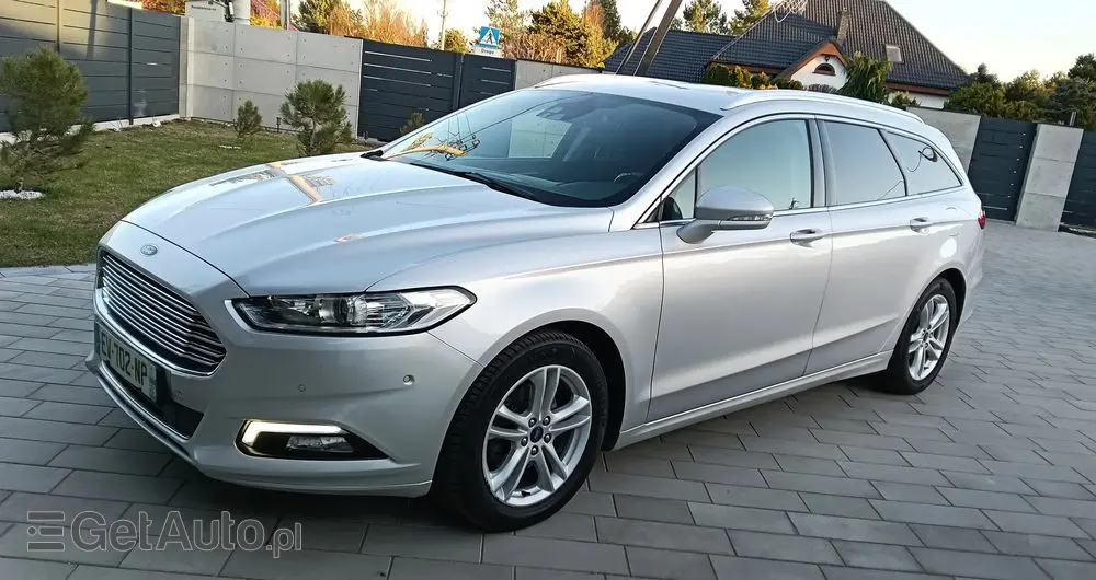 FORD Mondeo 2.0 TDCi STart-Stopp PowerShift-Aut Titanium